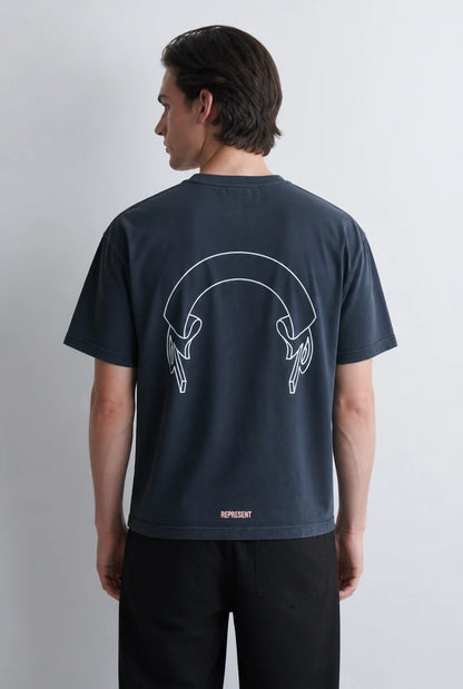 Camiseta Oversize Represent