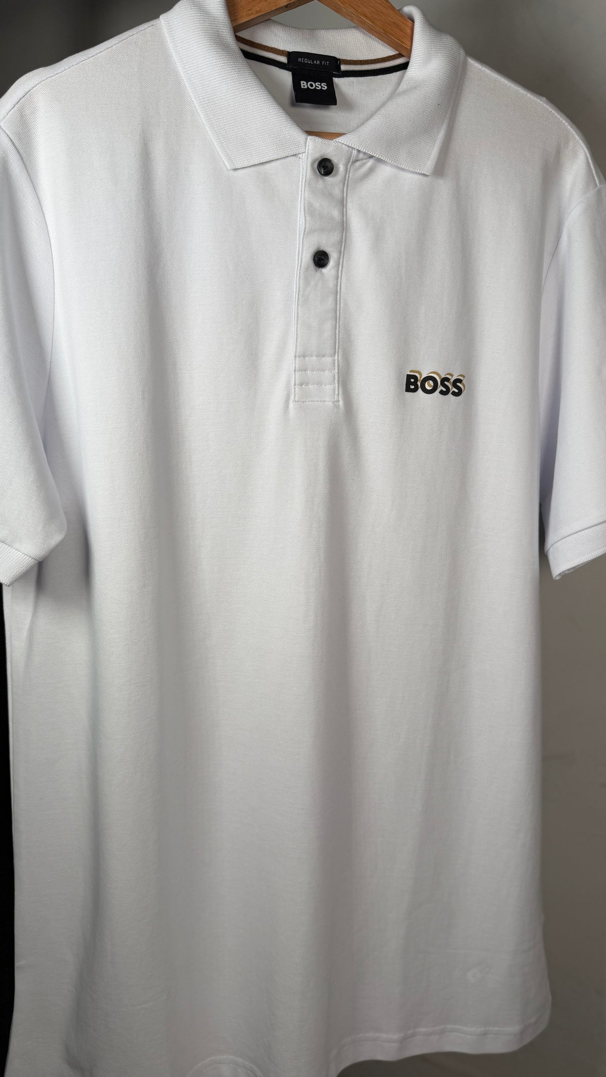 Polo Diseño Boss Blanco