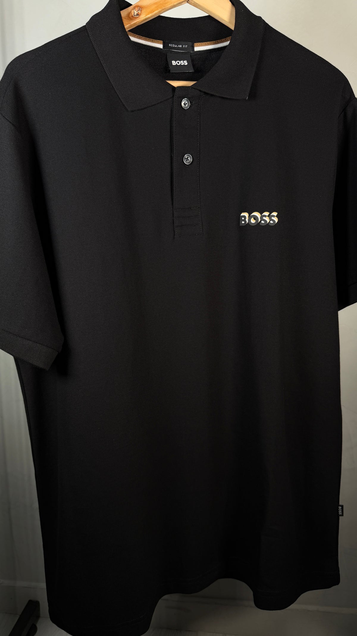 Polo Diseño Boss Negro