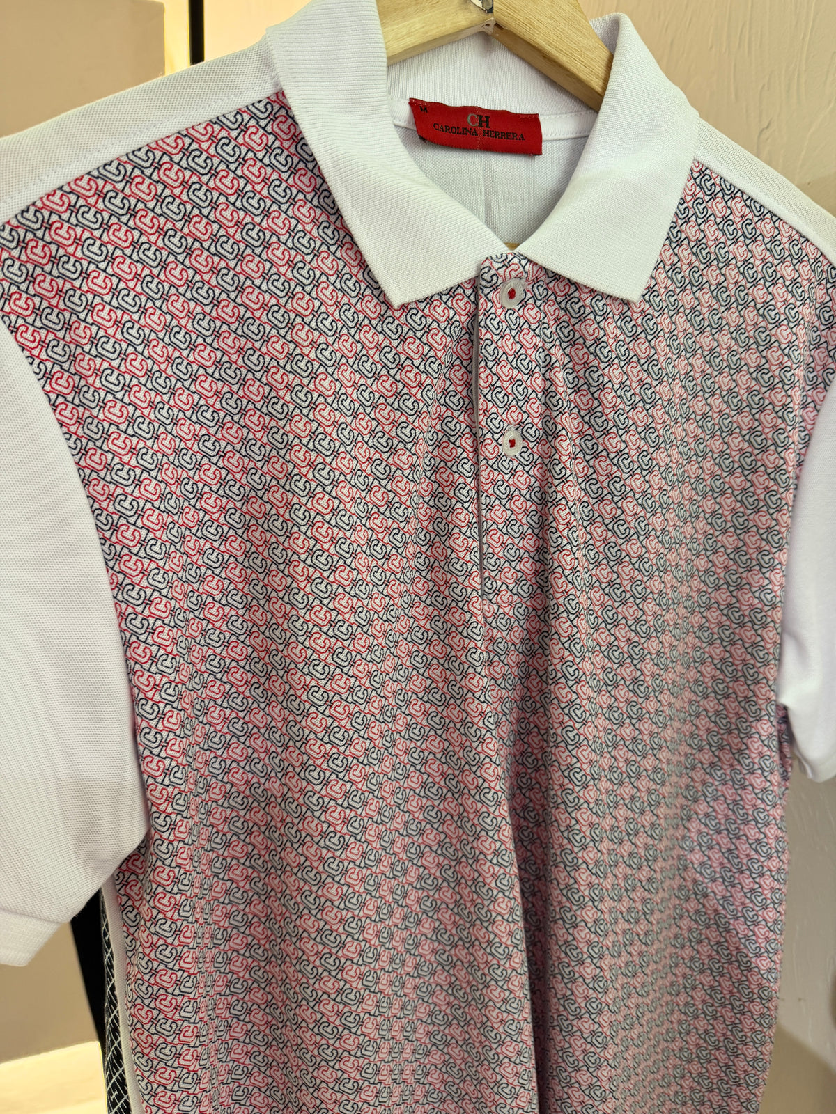 Polo Diseño Carolina Herrera